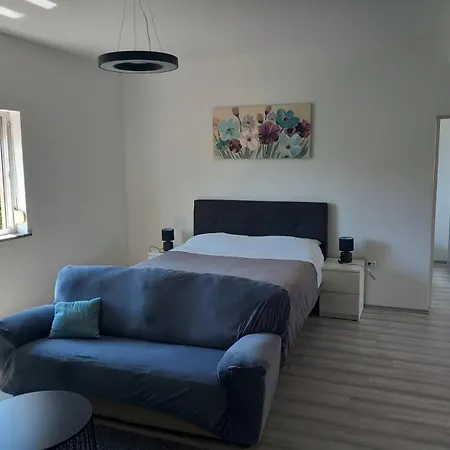 Ani Apartment